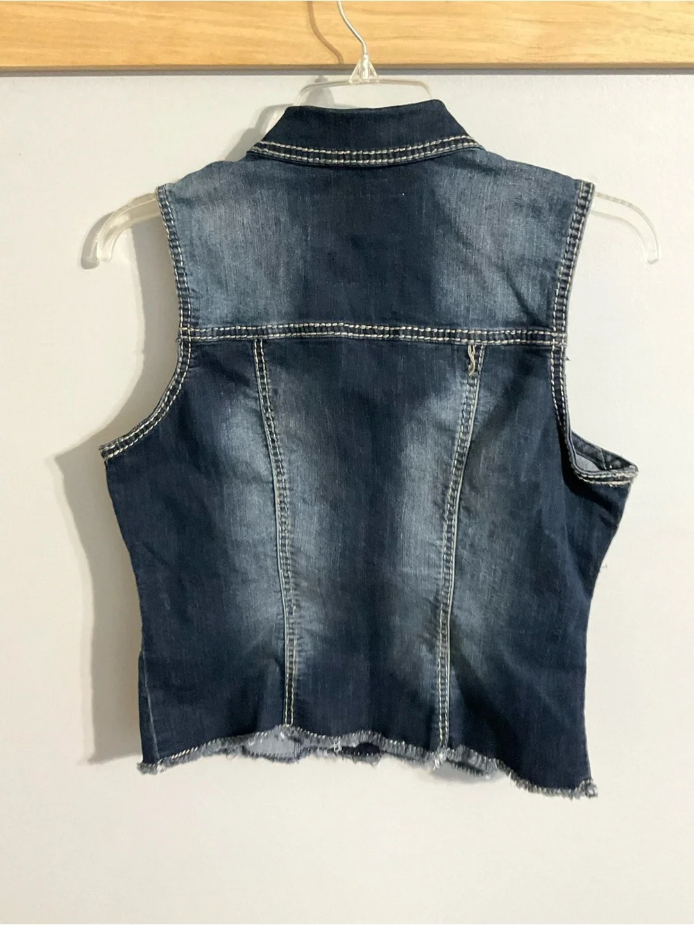 Maurices sleeveless button